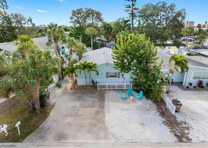 August Deals Pet Friendly And Hot Tub B * Clearwater Beach