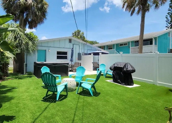 Country house August Deals Pet Friendly And Hot Tub B Clearwater Beach
