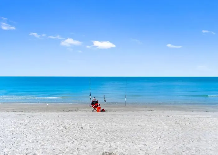 August Deals Pet Friendly And Hot Tub B * Clearwater Beach